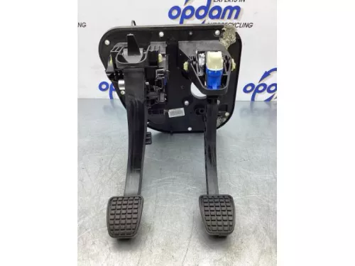 Pedalen Set-7863632 (17247711)
