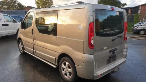 Portier 2Deurs links-7613321 (12193453)