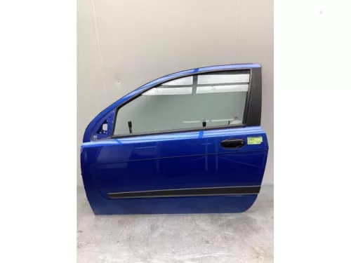Portier 2Deurs links-7875108 (17369737)