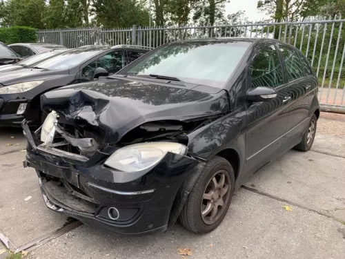 Portier 4Deurs links-voor-8225158 (21150492)