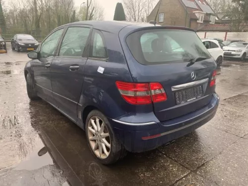 Portier 4Deurs links-voor-8167470 (20638160)