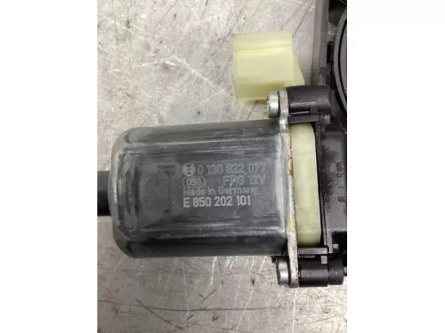 Raammotor Portier-8251609 (21732828)