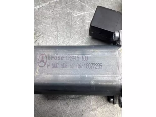 Raammotor Portier-7934687 (19104379)