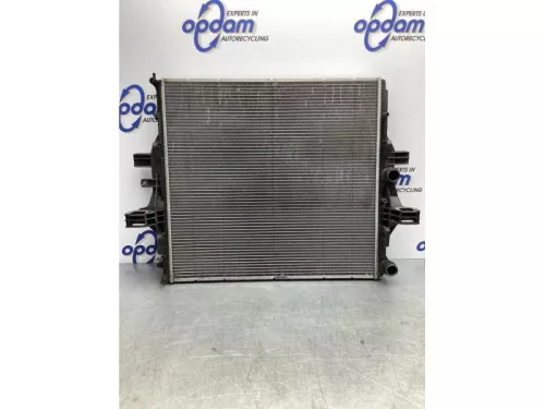 Radiateur-7717666 (17467440)