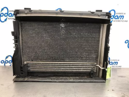 Radiateur-7878947 (13485699)