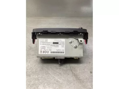 Radio-8196692 (20853125)