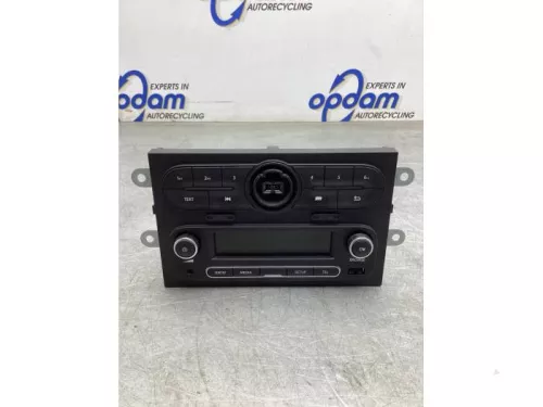 Radio-7992531
