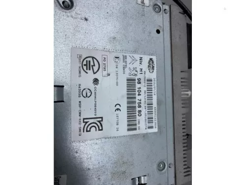 Radio-8143690 (20513490)