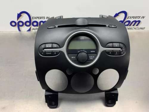 Radio-8289583 (22488094)