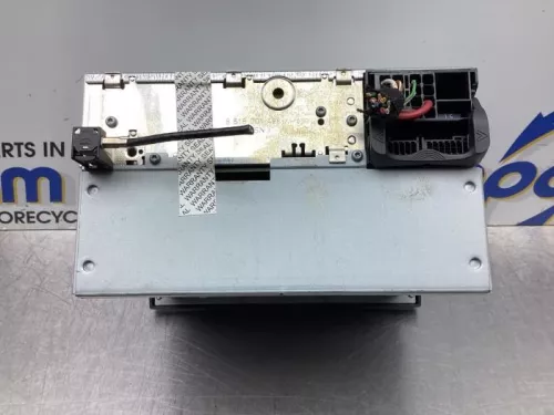 Radio-7940193 (17934278)