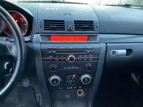 Radio-7977194 (17975954)