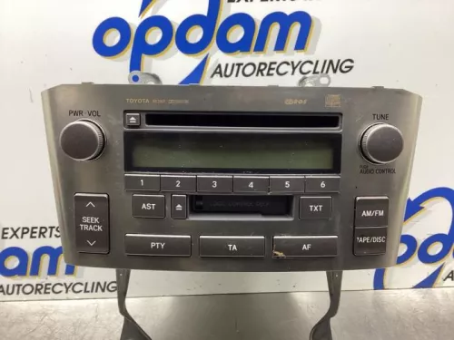 Radio-7936006 (18537002)