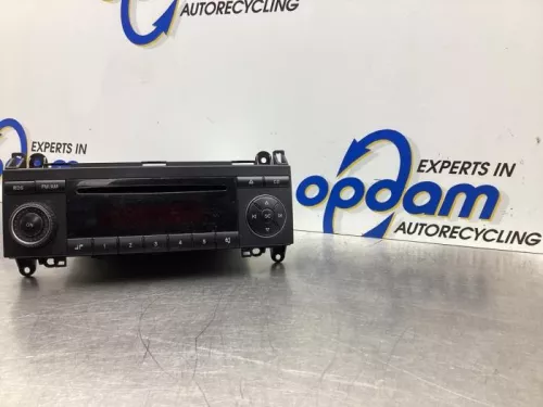 Radio-7715753