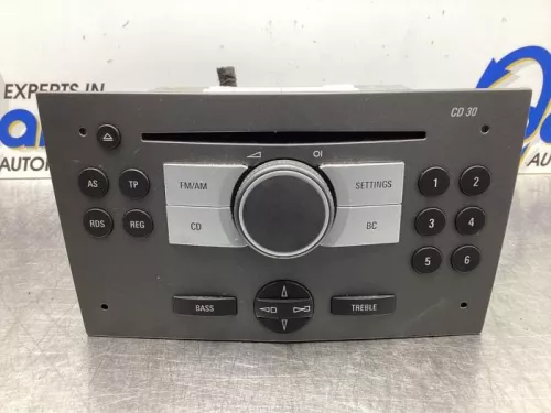 Radio-7928793 (17716032)
