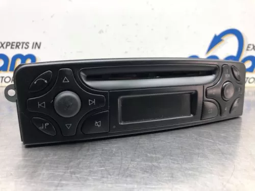 Radio-8156930 (20484341)