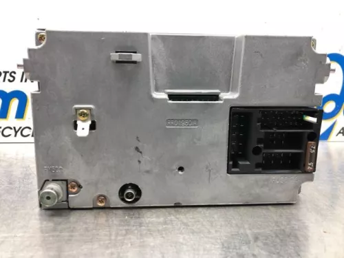 Radio-7587847 (16625111)