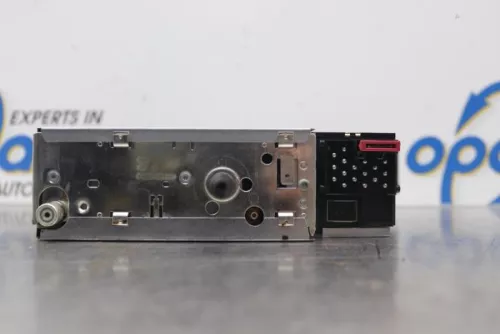 Radio-7877040 (15373013)