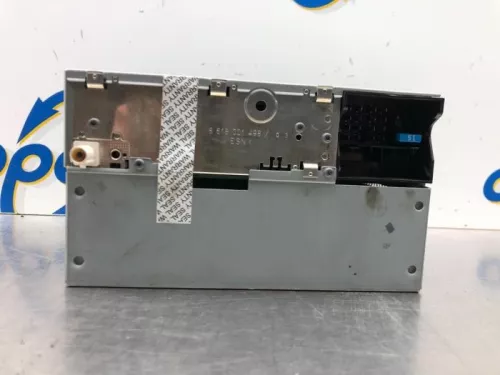 Radio-7612563 (11539922)