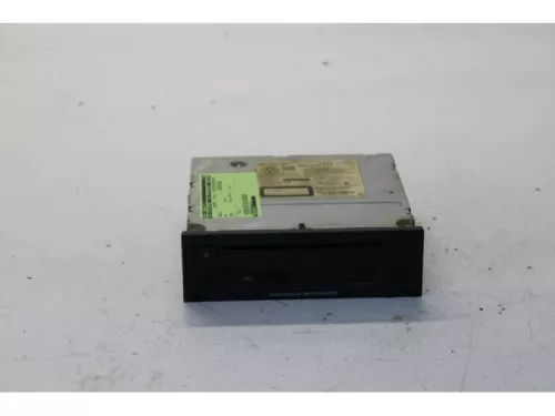 Radio-7589902