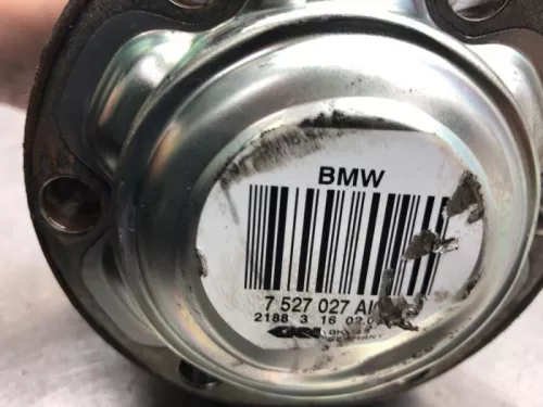BMW  Aandrijfas links-achter 17264297