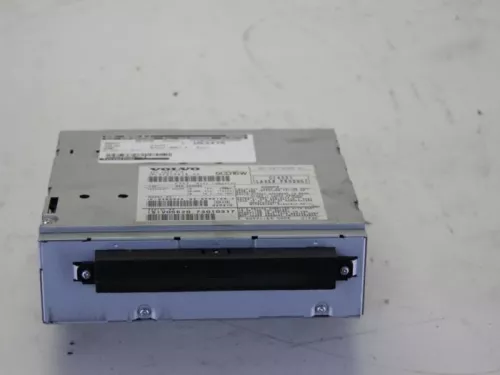 Radio-7883446 (9888923)