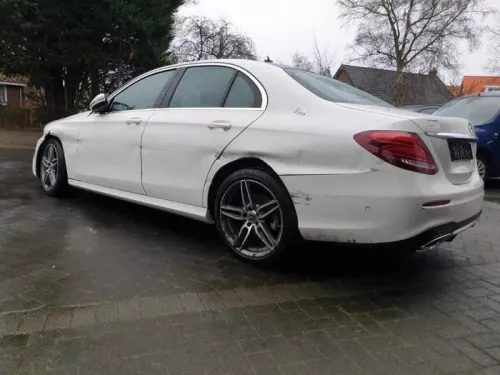 Mercedes  Aandrijfas links-achter 12611689 (12611689)