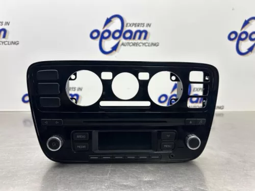 Radio CD Speler-8210217 (21055890)