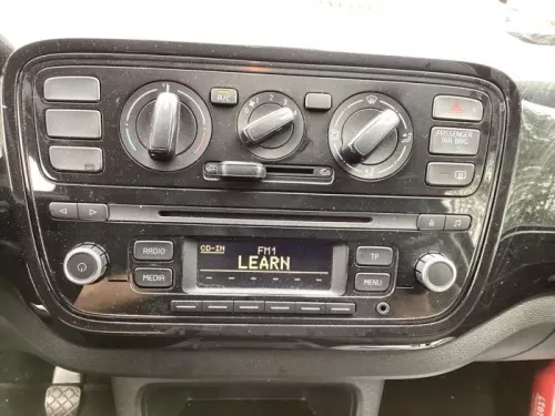 Radio CD Speler-8210217 (21055890)