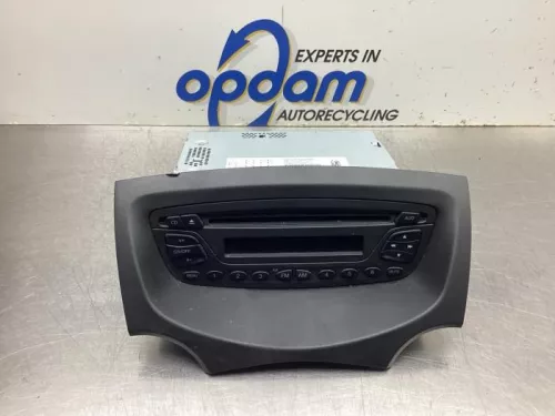 Radio CD Speler-8094194 (19776072)