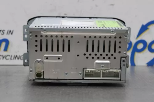 Radio CD Speler-6935698 (16779504)