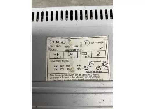 Radio CD Speler-8136232 (21382974)
