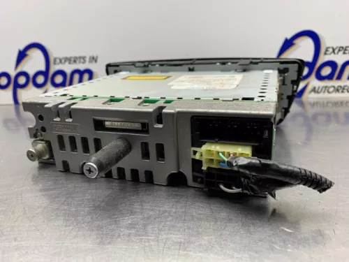 Radio CD Speler-8275668 (21876203)