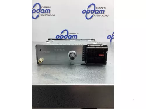 Radio CD Speler-7713281 (16937127)