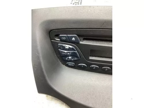 Radio CD Speler-8208380 (21634258)