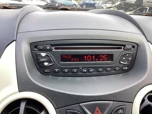 Radio CD Speler-8167535 (20470988)