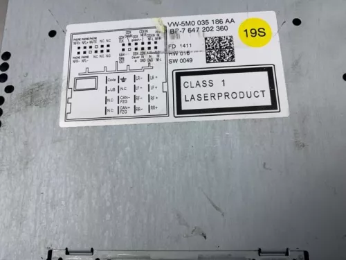 Radio CD Speler-8204388 (21121178)