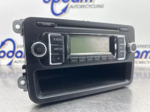 Radio CD Speler-8158942 (21990446)