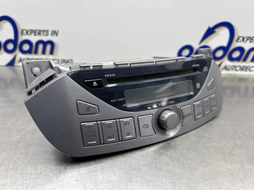 Radio CD Speler-8277485 (22145267)