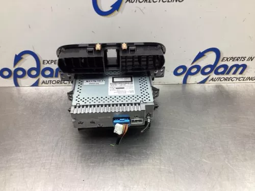Radio CD Speler-8079050 (19244997)