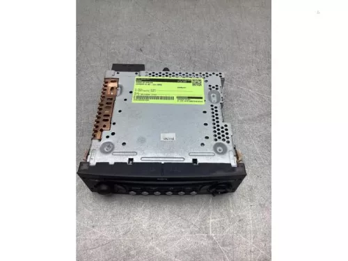 Radio CD Speler-8272811 (22002634)