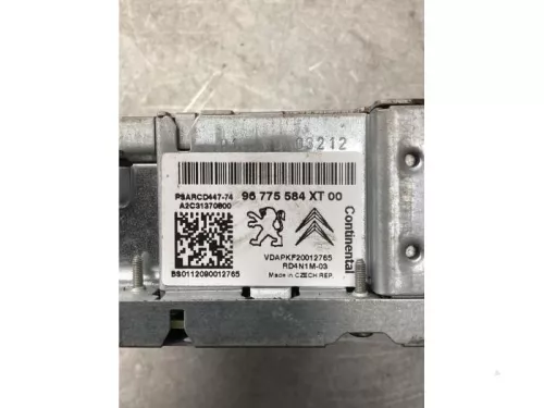 Radio CD Speler-7928512 (20846771)