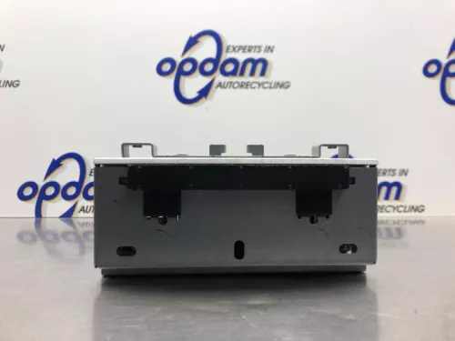 Radio CD Speler-8151094 (20586468)