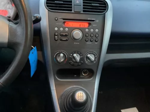 Radio CD Speler-7936900 (19313437)