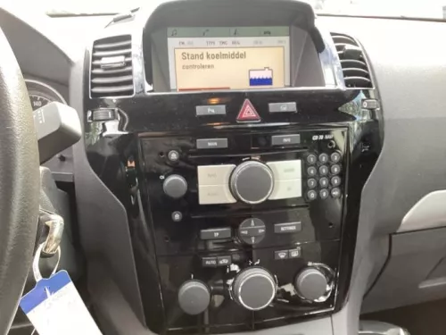 Radio CD Speler-8207878 (21143777)