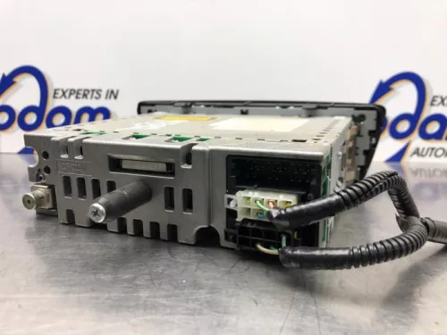 Radio CD Speler-8206653 (20954582)