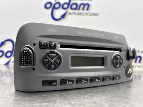 Radio CD Speler-8304626 (22329107)