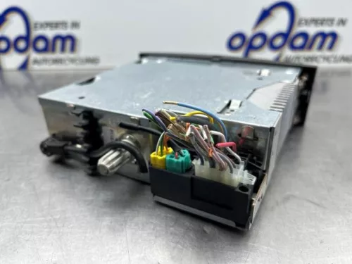 Radio CD Speler-8194371 (22466219)