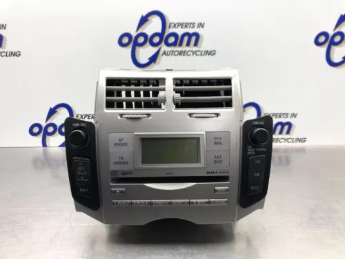 Radio CD Speler-8115139 (20423775)