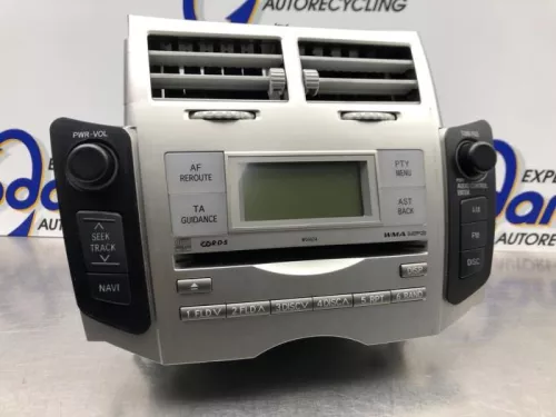 Radio CD Speler-8115139 (20423775)