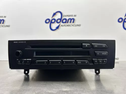 Radio CD Speler-8263408 (22473289)